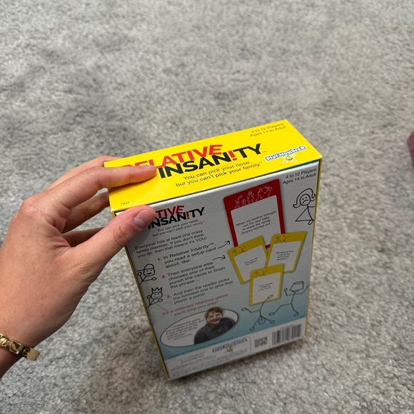 Relative Insanity Card Game - Picture 3 of 4